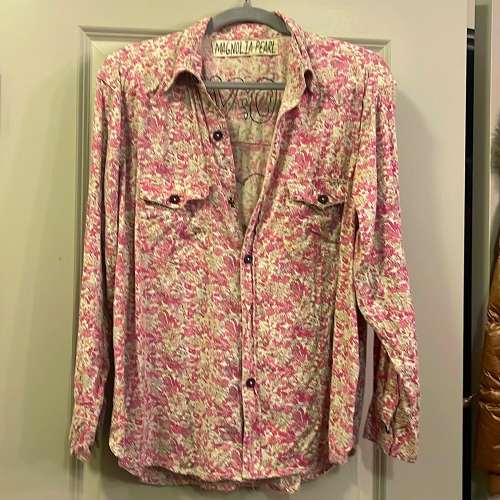 Magnolia Pearl ‘Love’  Western Shirt OS